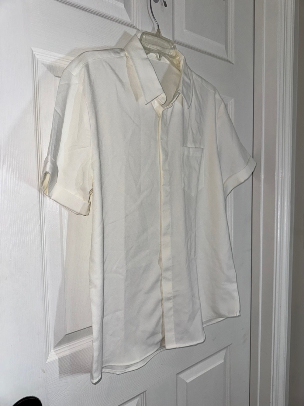 Classic White Ivory Off White Short-Sleeve Button-Down Shirt - Picture 3 of 7